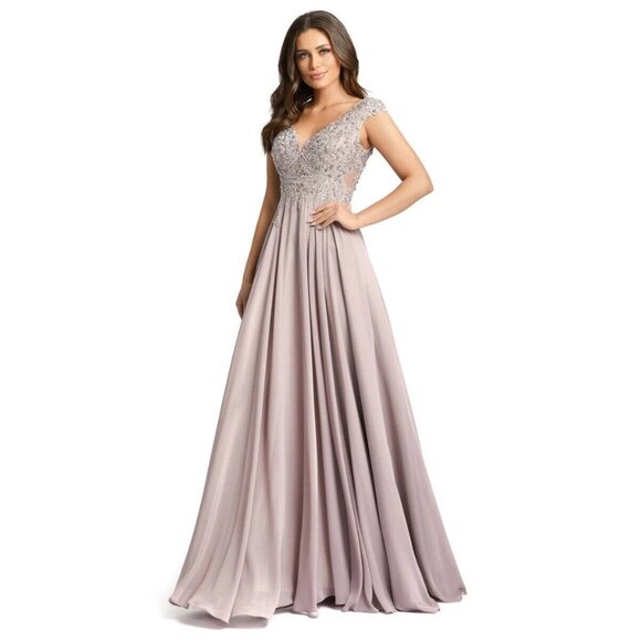 Mac Duggal Gown Dress Size 18 Appliquéd Cap Sleeve Bodice Flowy Lilac 20264 $598